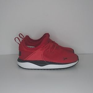 puma pacer next cage red